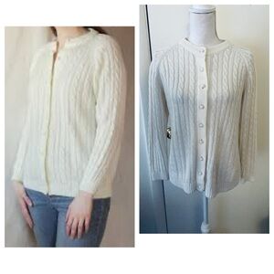 Felice Women's vintage 90’s Ivory Cable Knit buttoned Cardigan Sweater Sz Sm